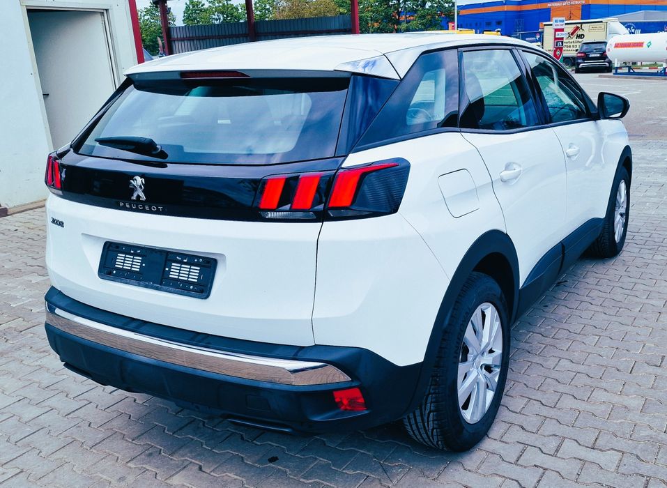 Peugeot 3008 1.5 HDI Business Line