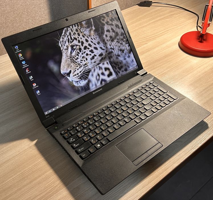 Lenovo в новом состояний ноутбук для работы и учебы