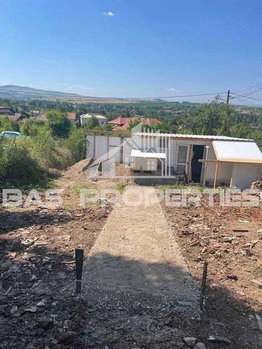 Парцел в София-с.Иваняне площ 450