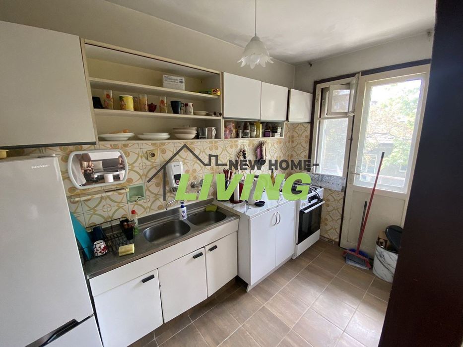 Продава се Четиристаен апартамент в Пловдив, Център - 120 кв.м за 2317 €/кв.м - Снимка #4