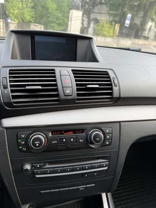 Proprietar Bmw seria 1 M- PAKET 10.2010 facelift
