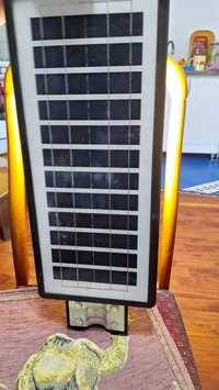 Продам прожектор уличный светодиодные на солнечной батарее