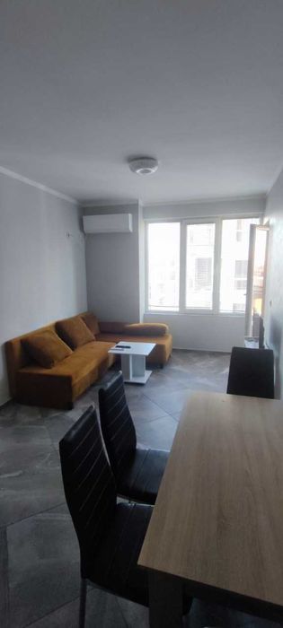 Дава се под наем Двустаен апартамент в София, Център - 58 кв.м за 510 € - Снимка #1