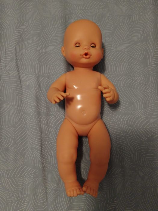 De vânzare bebeluși Nenuco Sara 11 funcții