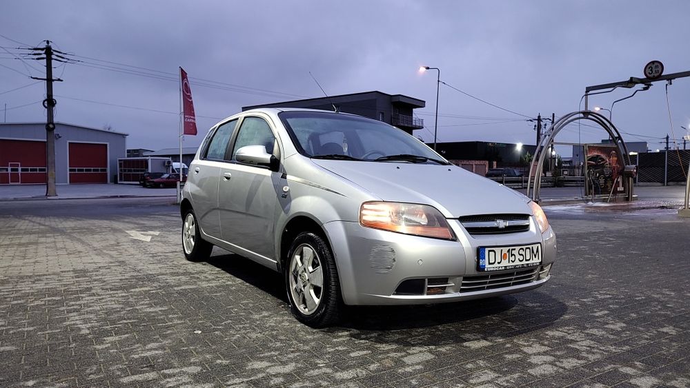 Vând Chevrolet Kalos Automat