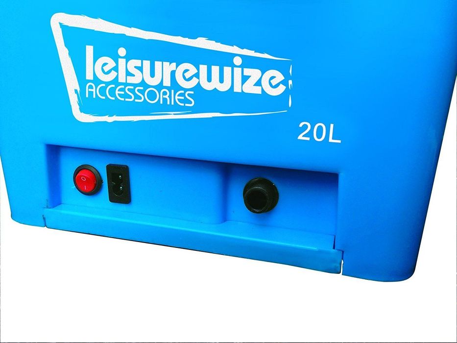 Instalatie spalat masina cu alimentare la 12V, cu perie si pistol presiune, rezervor 20litri, aparat de spalat cu presiune