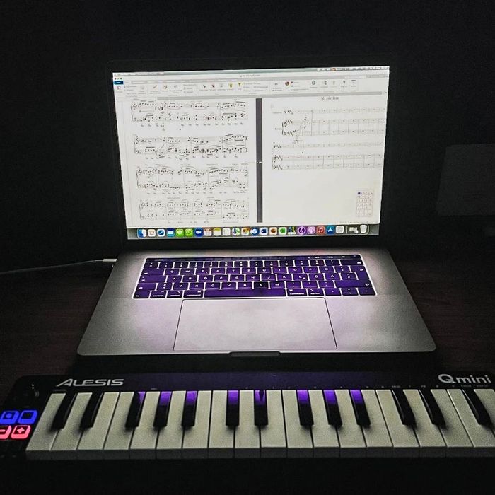 Набор нот + транспонирование Наберу ноты в компьютер (Sibelius)