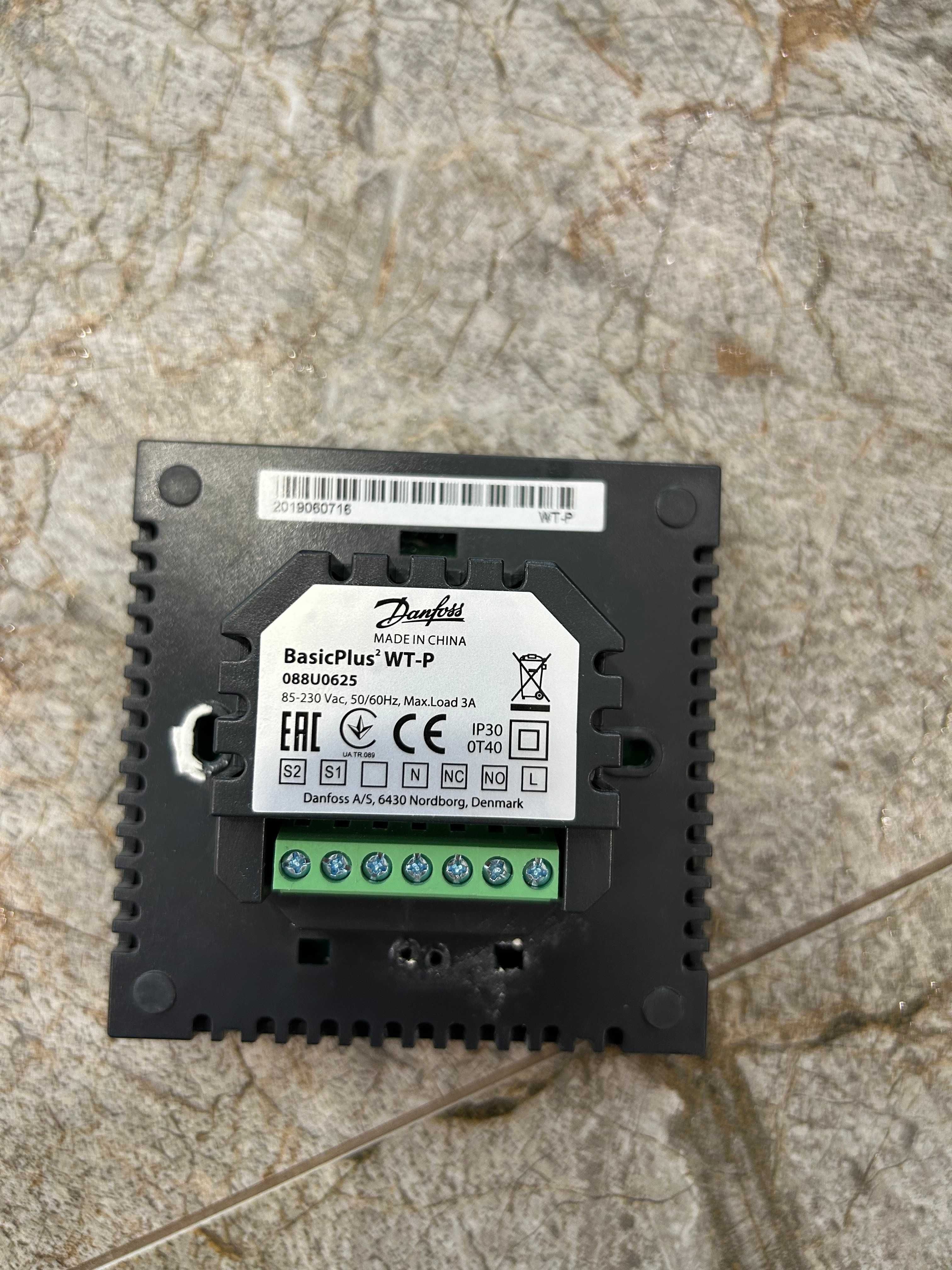 термостат DANFOSS Basic Plus2 WT-P 088U0625