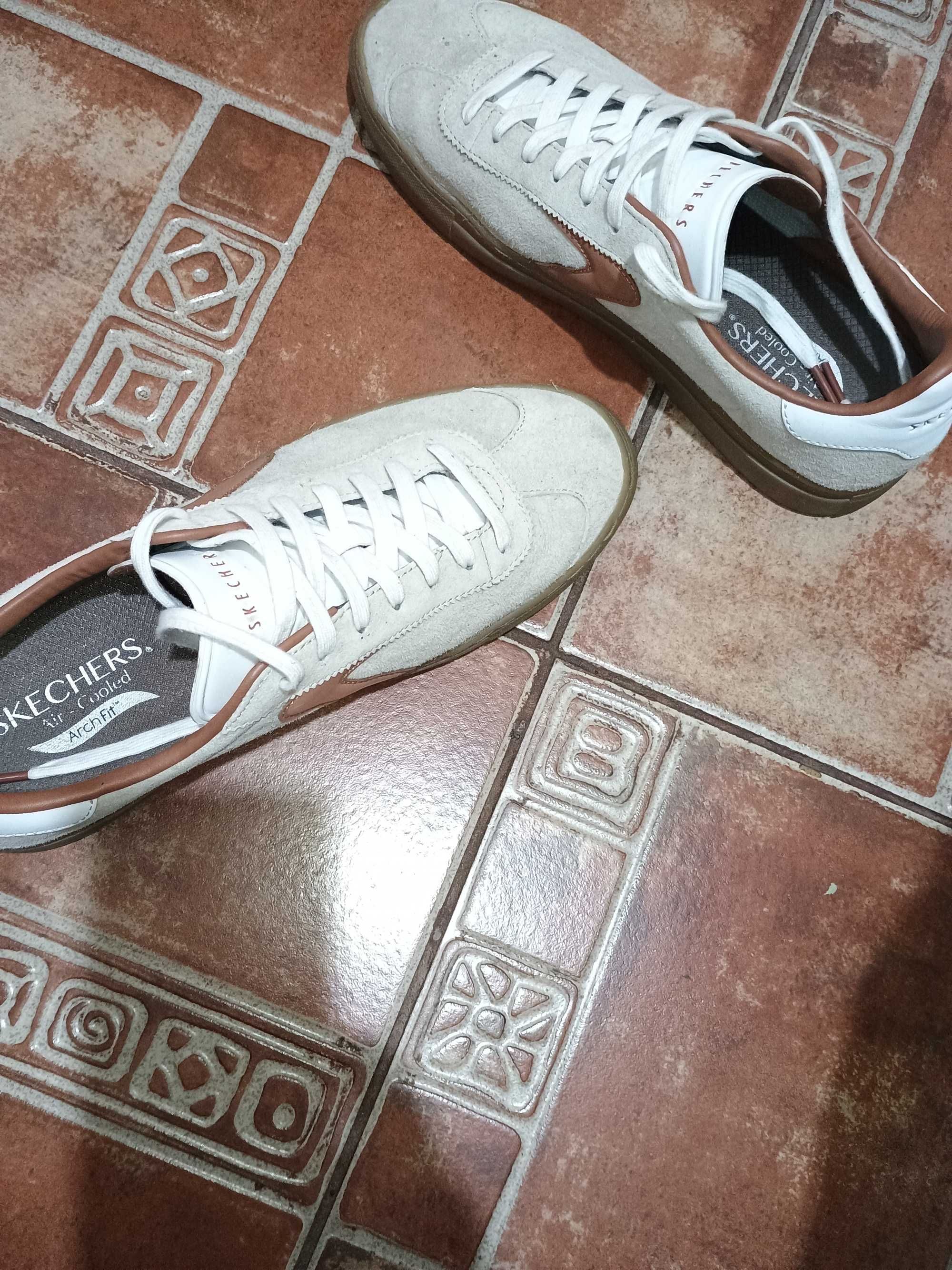 pantofi skechers, model rar