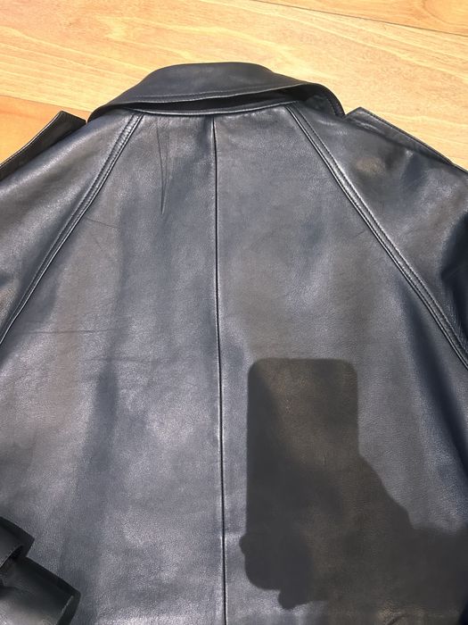 Кожен тренч Massimo Dutti