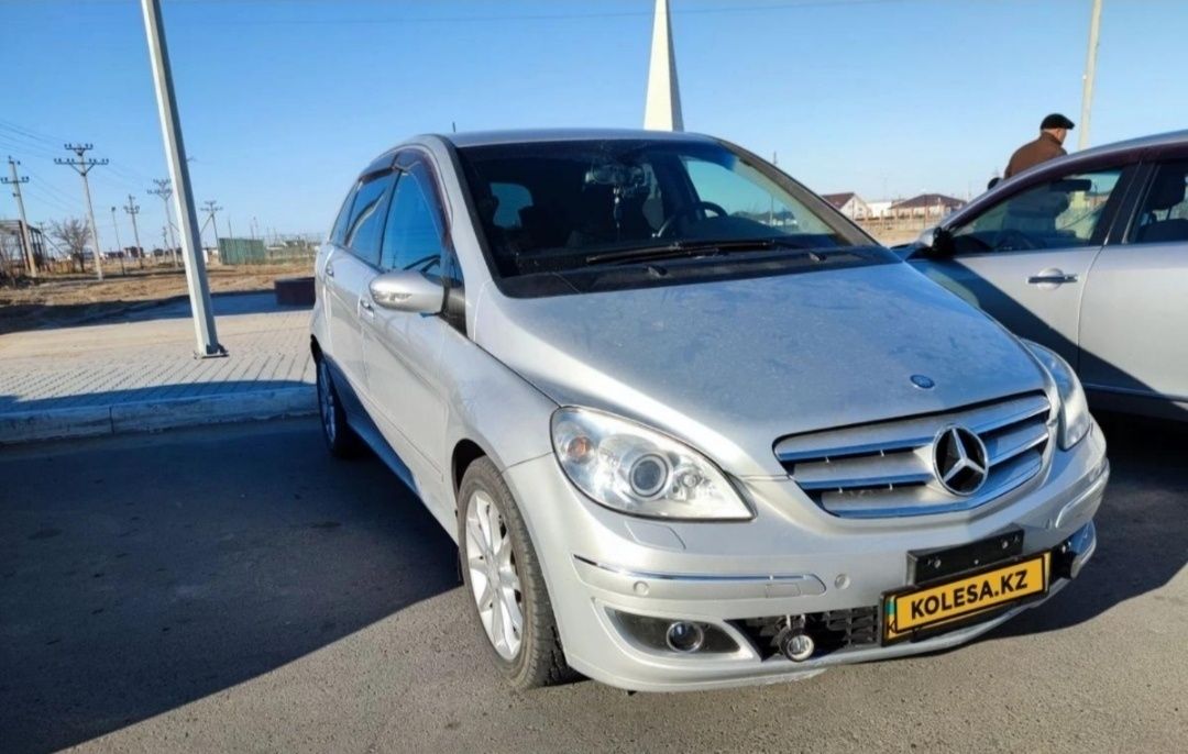 Mersedes benz B170