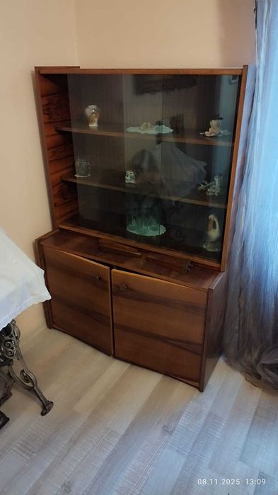 Vand mobila sufragerie