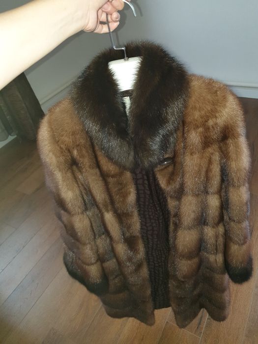 Продам шубу в отличном состоянии