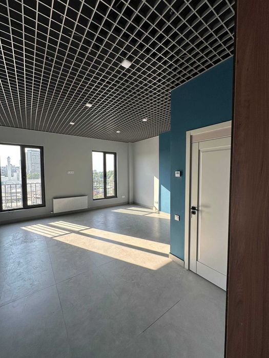 ORDER PLAZA’da 71 m² va 40 m² ofis ijaraga | Mebelsiz | Isitish bor