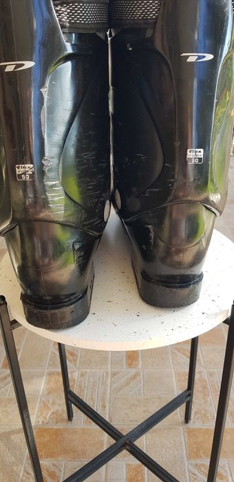 Продавам ски обувки Dalbello