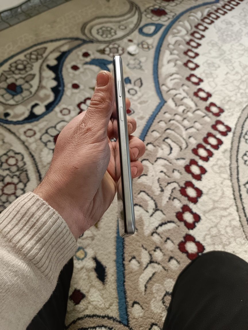 HUAWEI nova y91 oʻrta holatda tez va arzon sotiladi