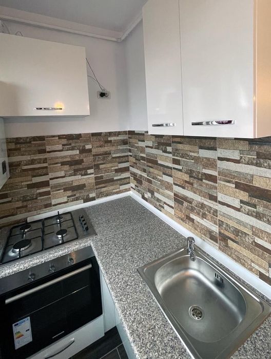 Garsoniera de închiriat