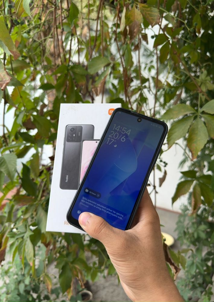 Redmi not 12 s.