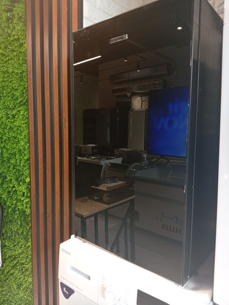 Mini holadilnik 90 litr
