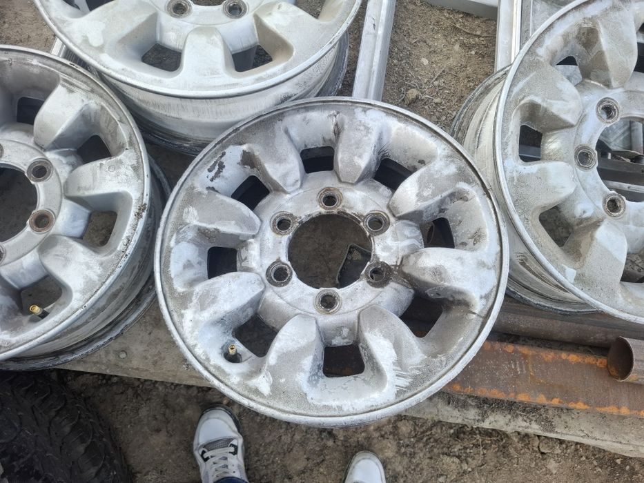 Продам диски от делики R15