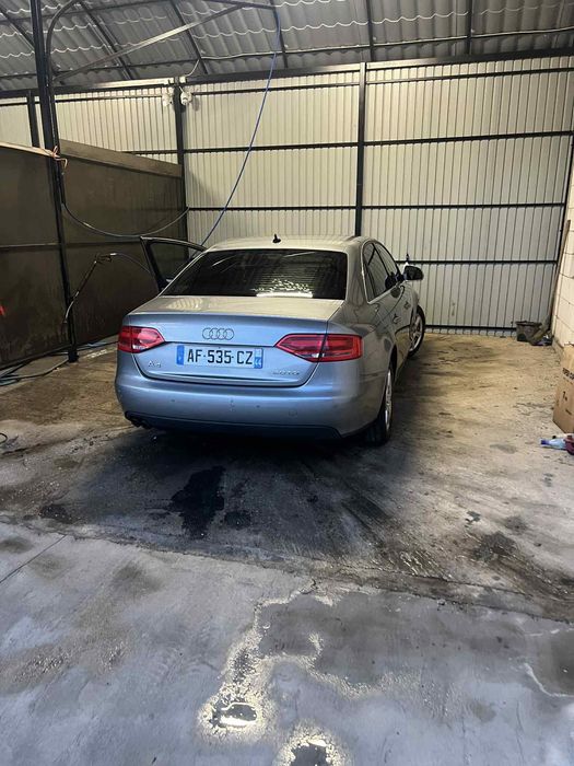 Audi A4 B8 2.0TDi 143ch 2008