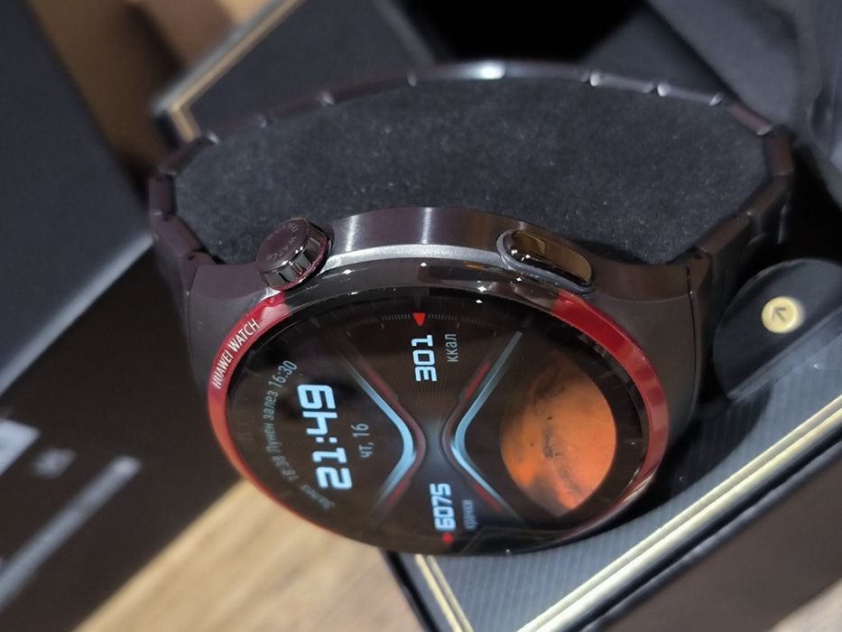 Huawei watch 4 Pro Space Edition Esim