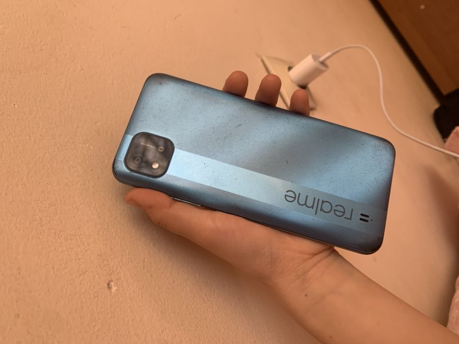 Realme телефон, срочно продаю по выгодной цене