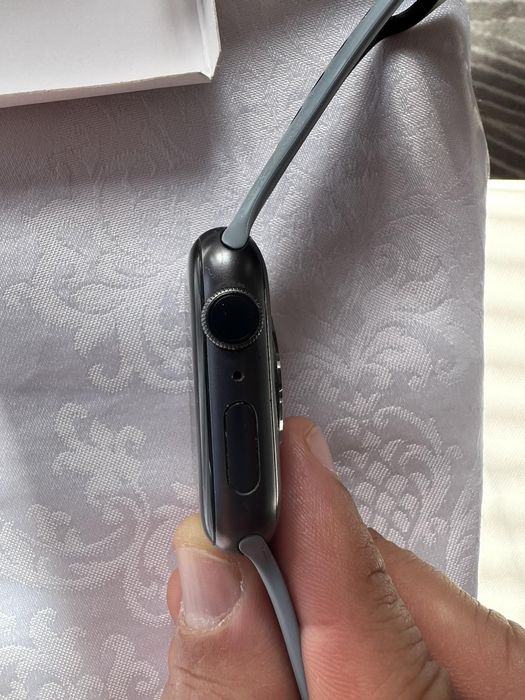 Часовник Apple watch 6