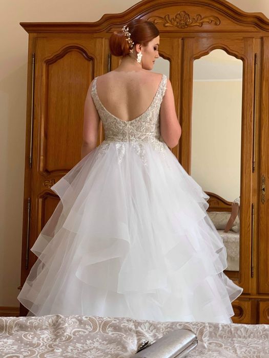 Vând rochie de mireasă mărime M