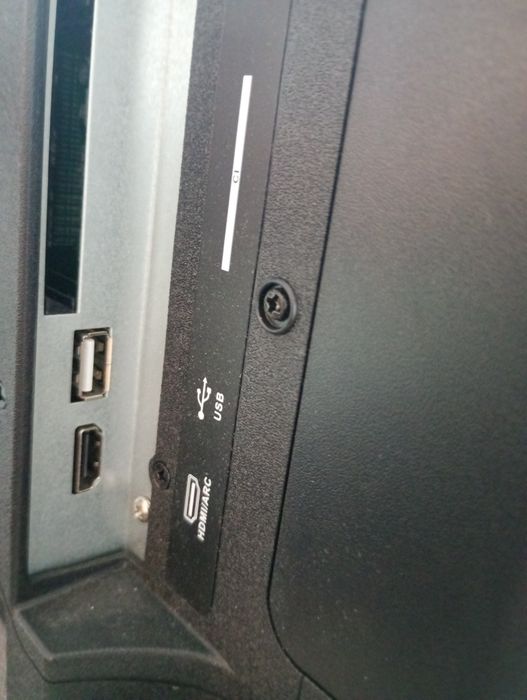 Телевизор 22 инча Neo