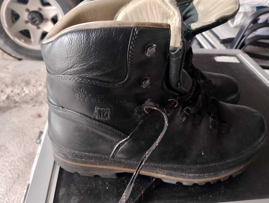 Ловни обувки Planika