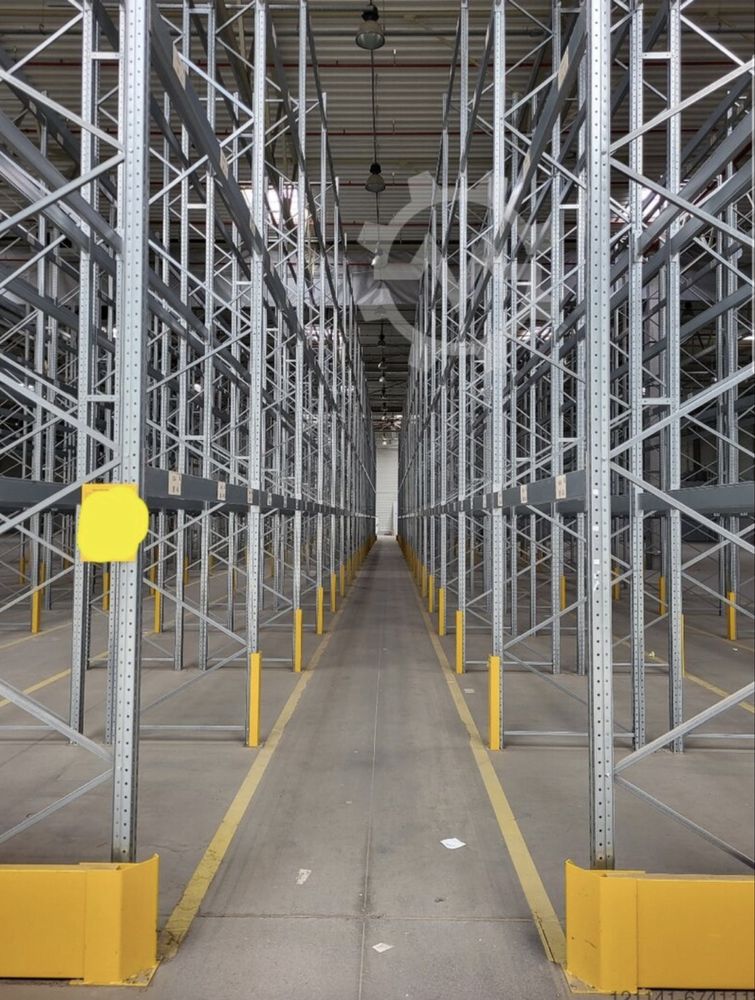 Rafturi metalice industriale