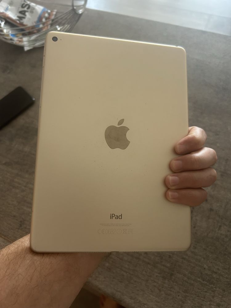Таблет Apple Ipad  Air 2