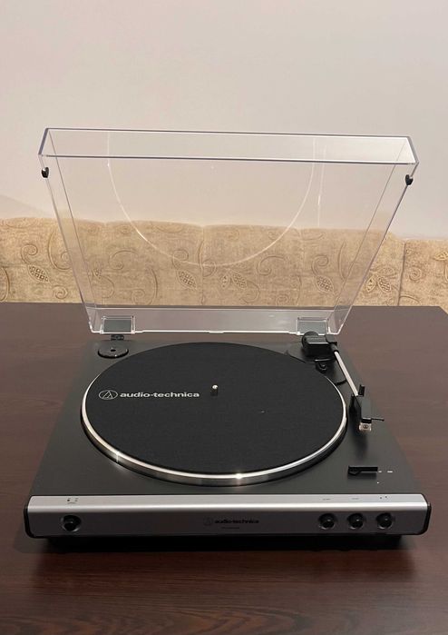 Грамофон Audio-Technica AT-LP60XUSB