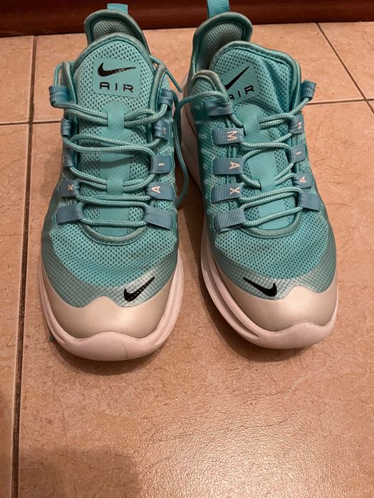 Маратонки Найк като нови