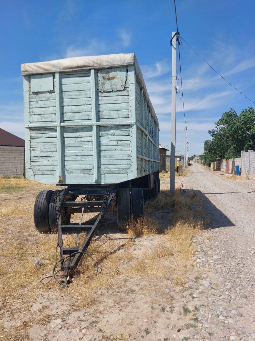 Прицеп трихосный