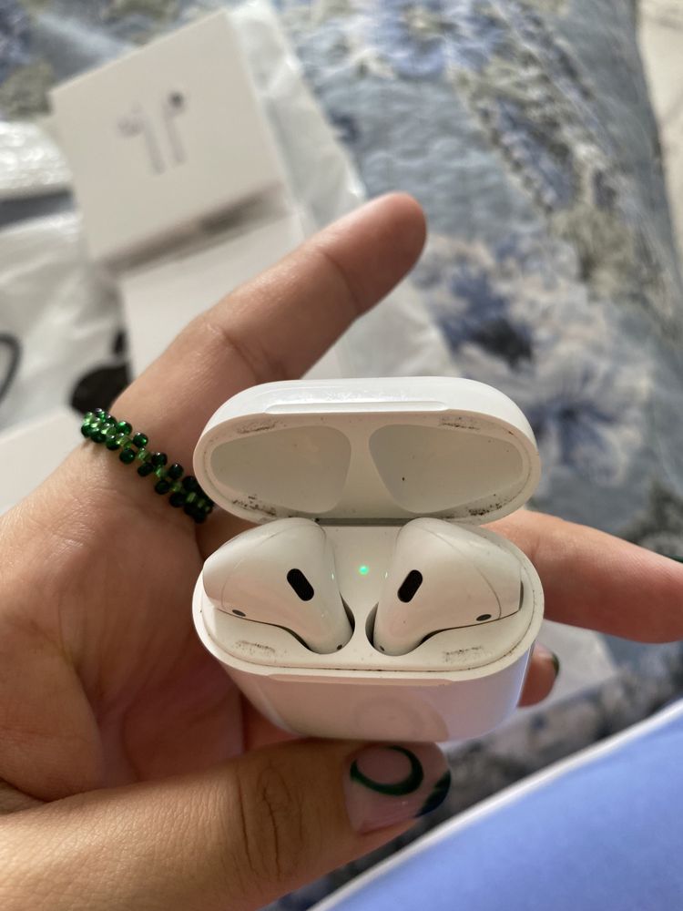 Продам AirPods2 ОРИГИНАЛ