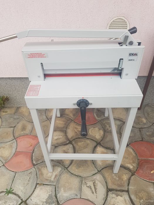 Ghilotina  IDEAL 3600A