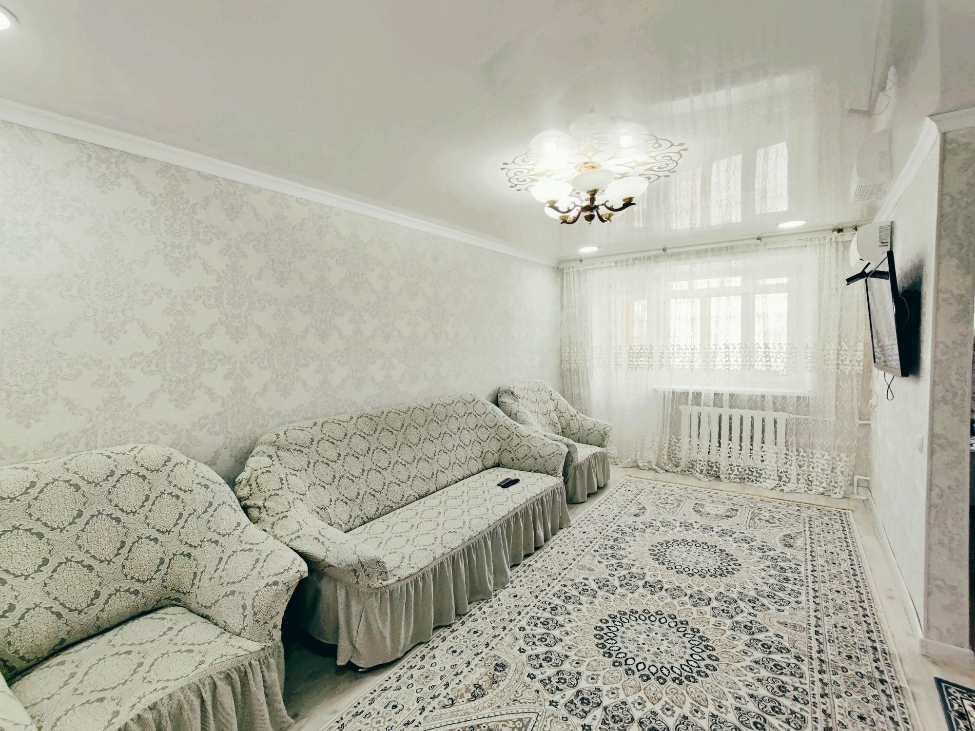 2-комн Люкс, чистая, уютная квартира по Гагарина 28