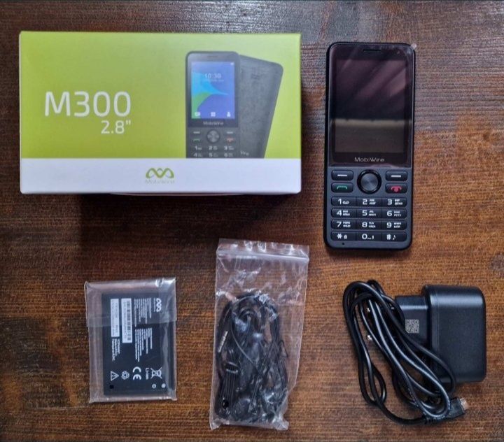 Мобилен телефон Mobi Wire M300, чисто нов.