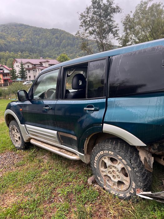 Mitsubishi Pajero MK3 Autoutilitara