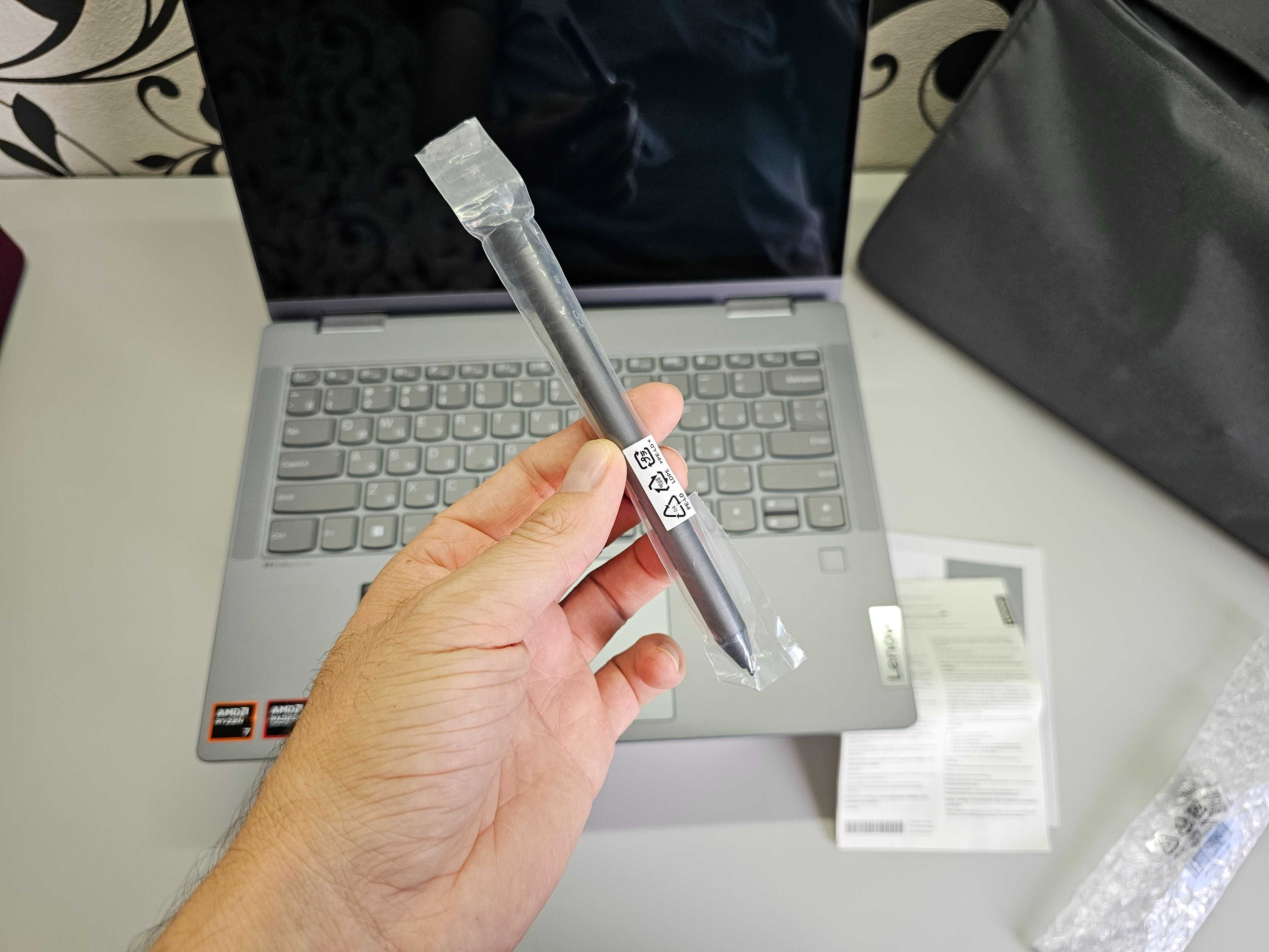 ПРОДАМ Lenovo IdeaPad 14AXP9 Трансформер Ryzen™7-8845HS / 14"OLEDTouch