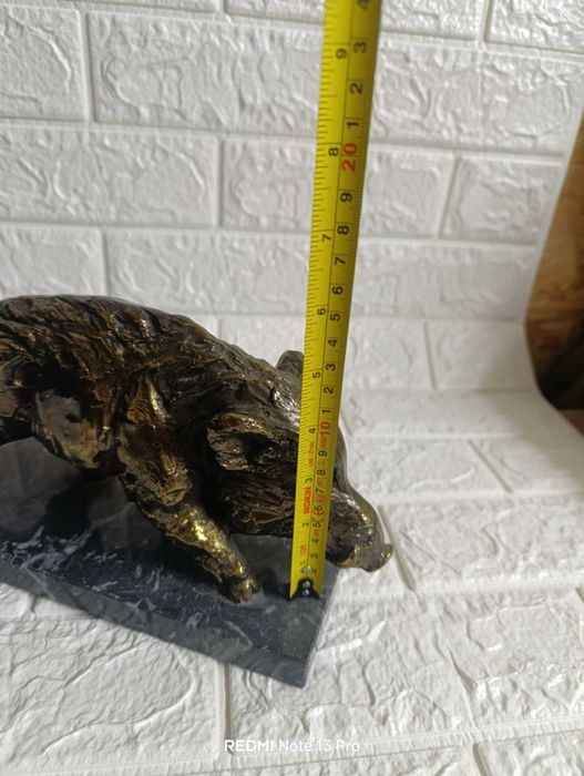 Статуетка на Диво прасе