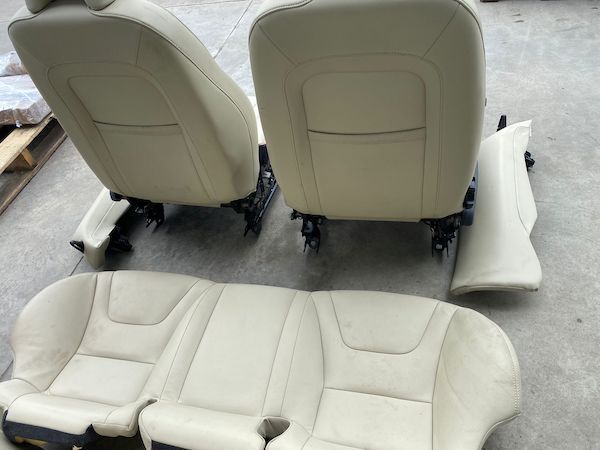 Interior piele crem electric cu incalzire VOLVO S60 2018