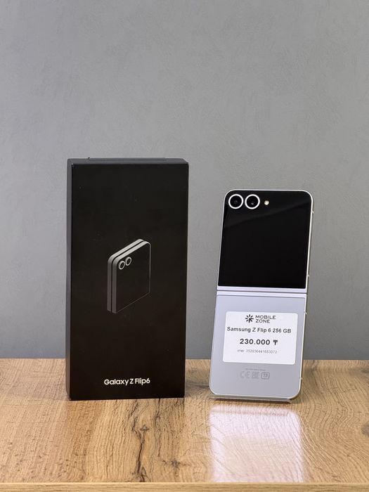 Samsung Z Flip 6 256 GB | Mobile Zone