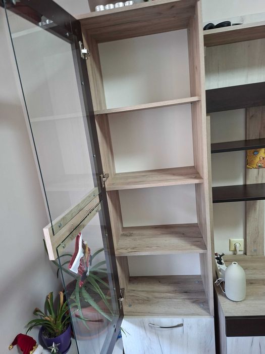 Модулна секция за всекидневна.