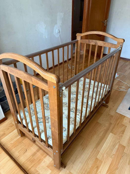 Продам манеж срочно