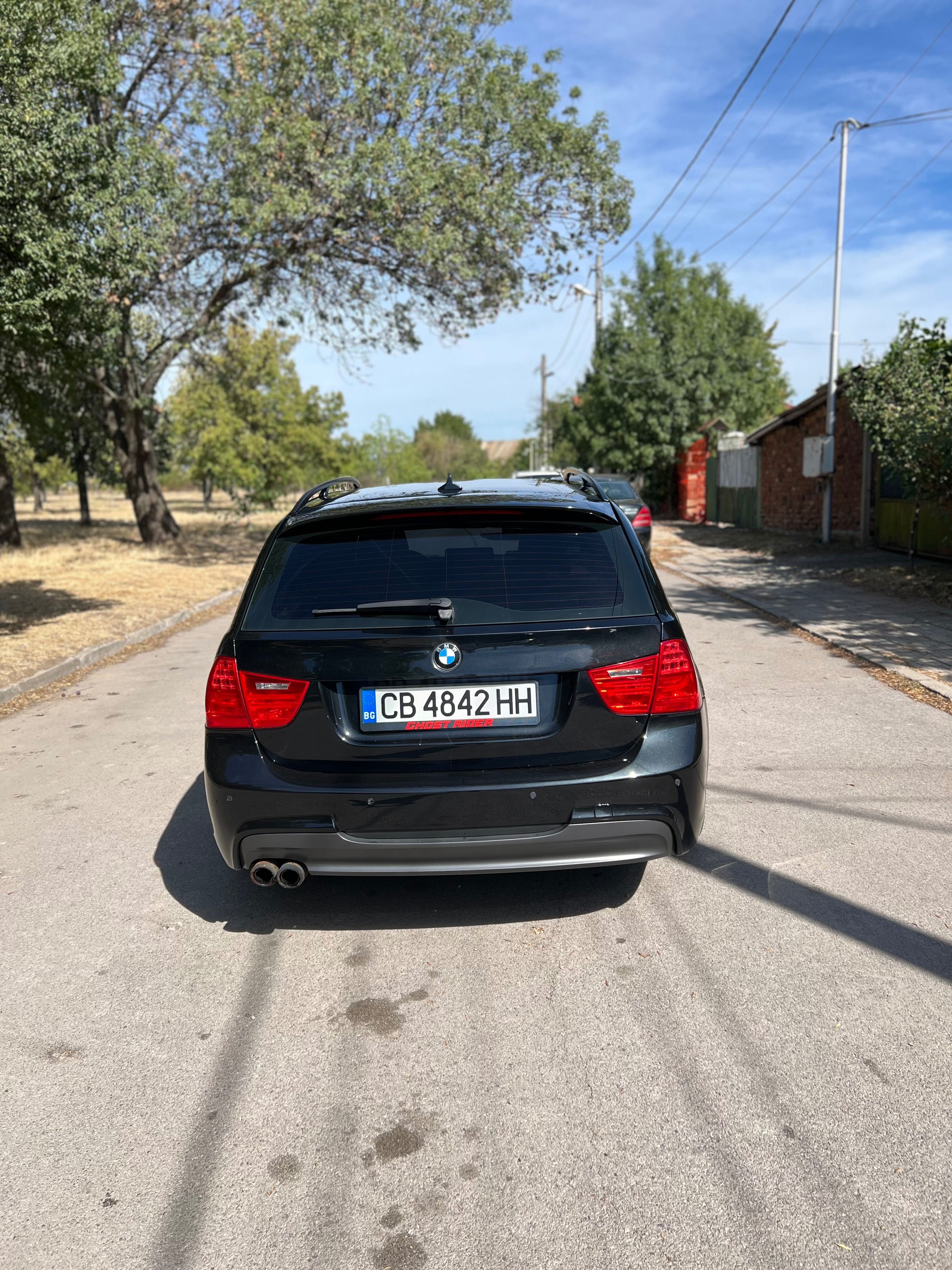 Здравейте, продавам личният си автомобил е91и 170к.с 2009 facelift.