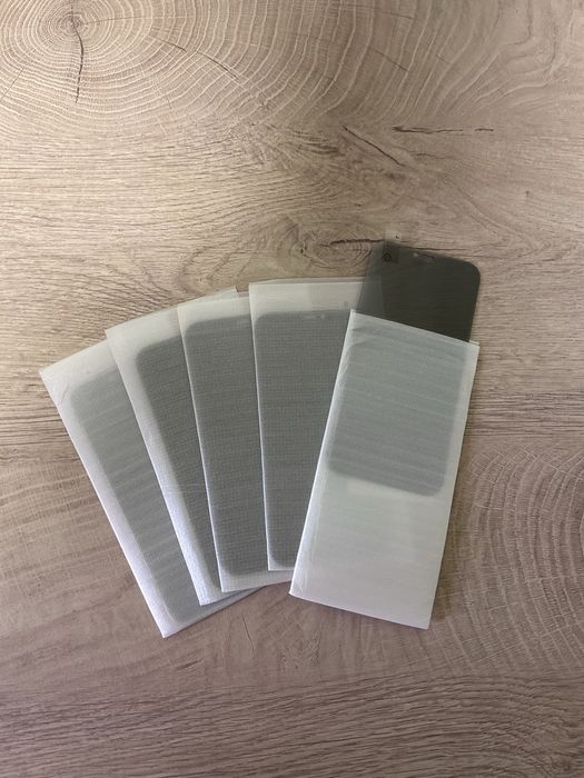 Стъклен протектор iPhone 12 Pro - нов