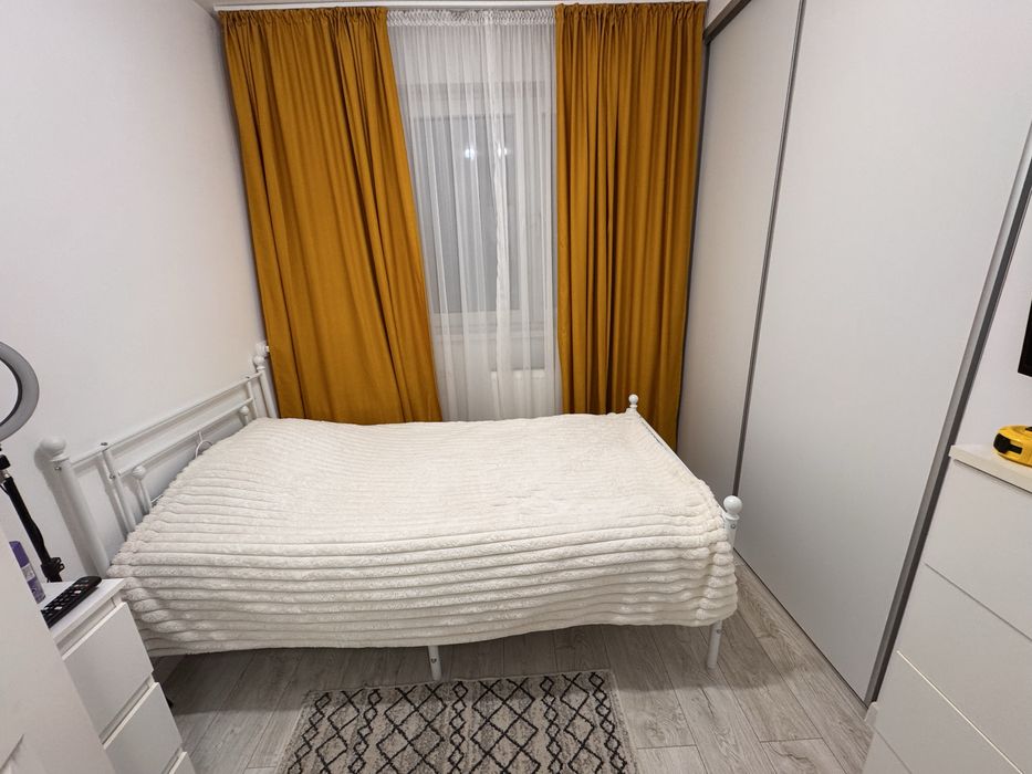 Cadru pat metal+saltea pentru o persoana